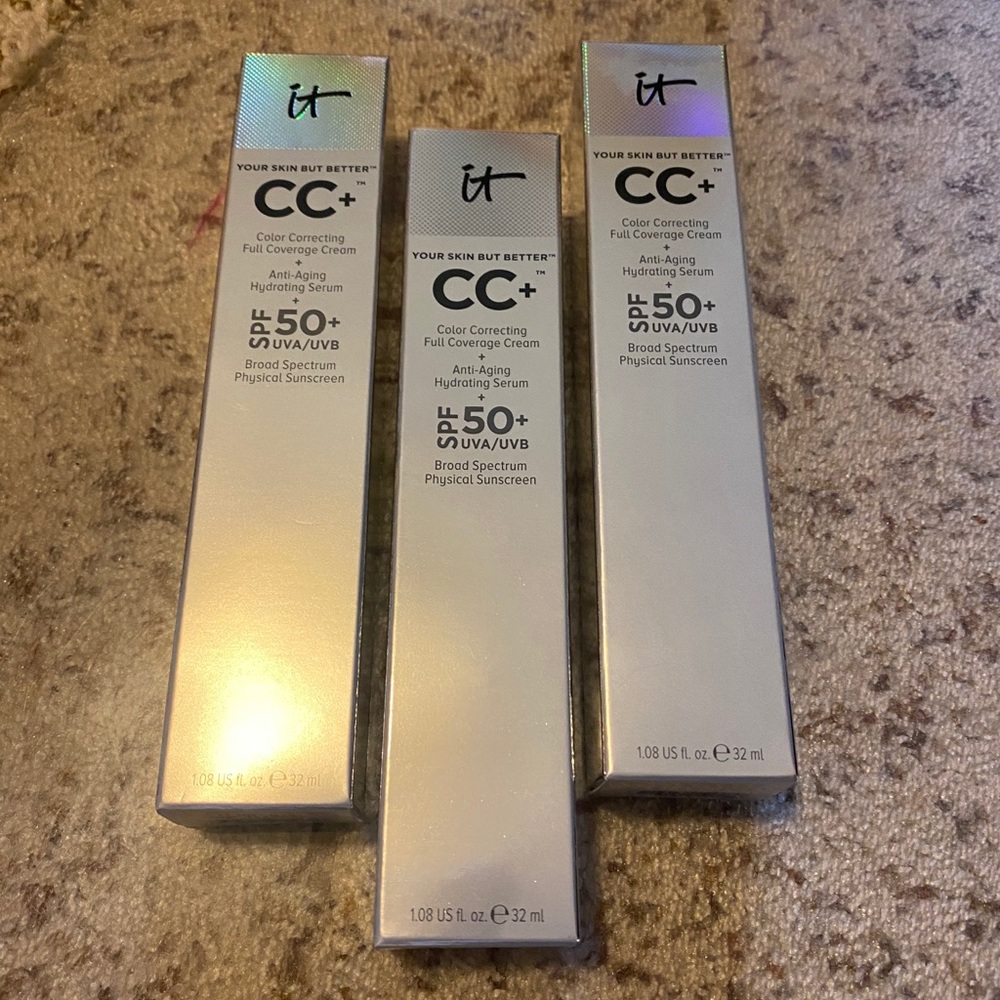 *NIB* IT Cosmetics CC+ Spf 50, shade MEDIUM warm